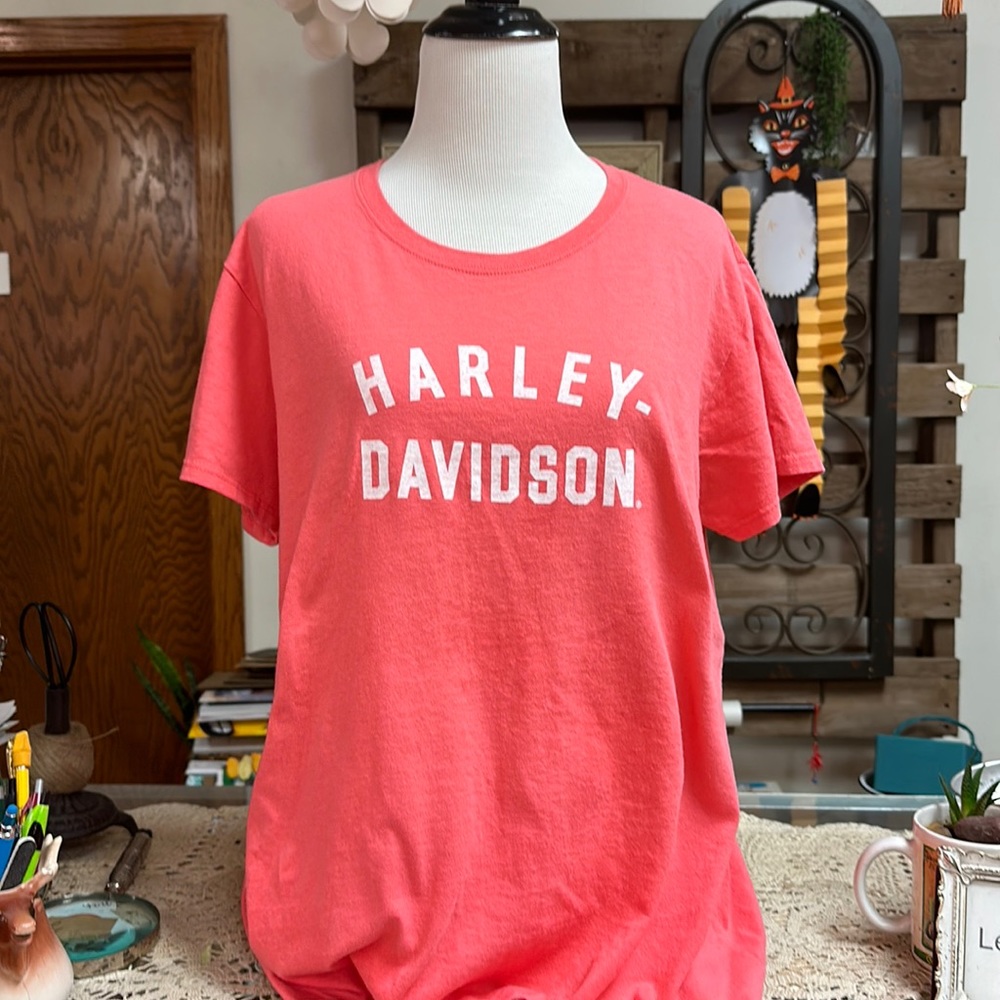Women’s Harley, Davidson T-shirt from the Harley Davidson Museum in Milwaukee,
